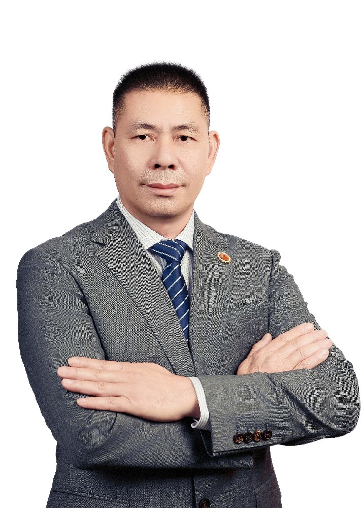陈华